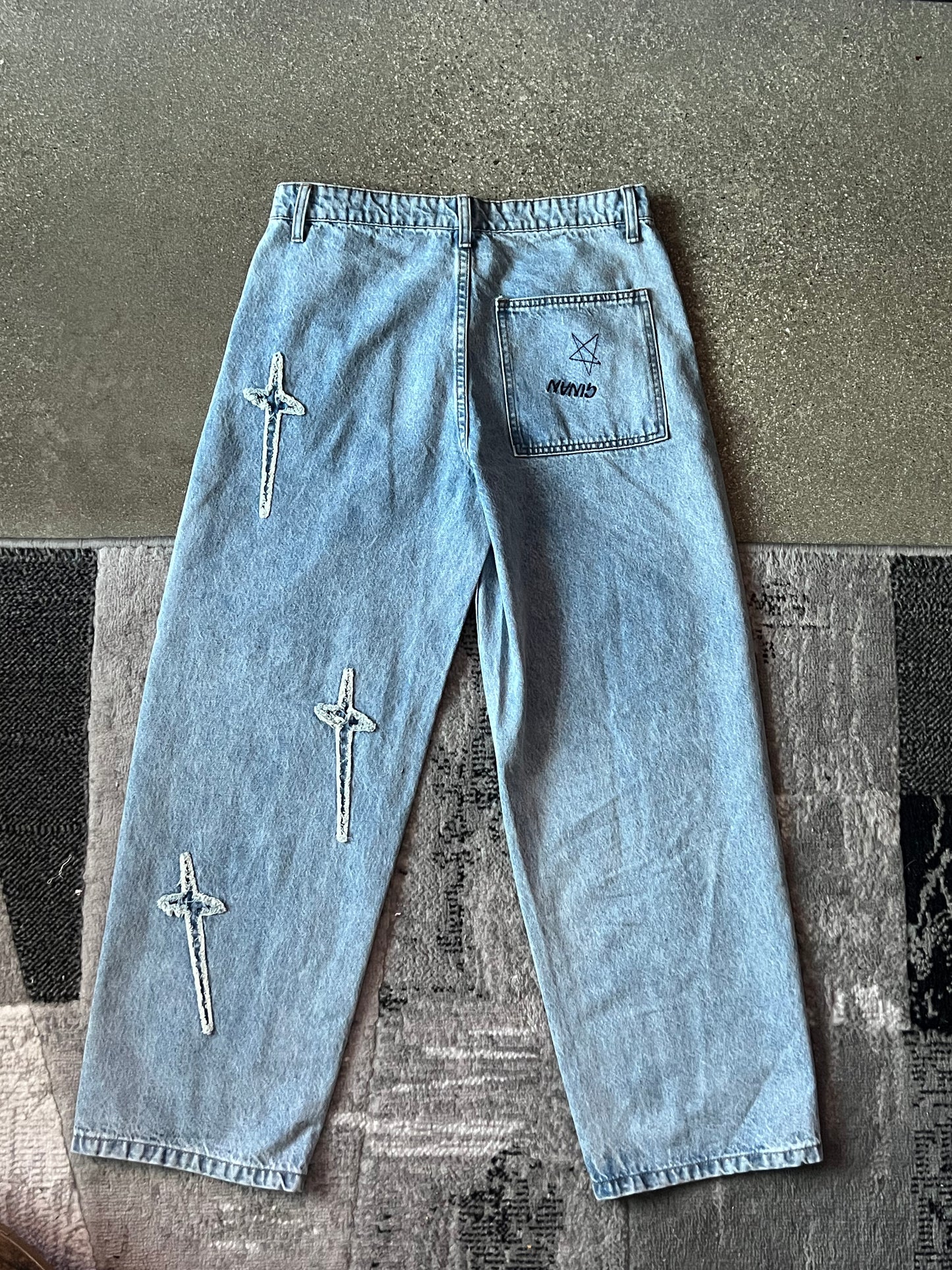 Love Rendezvous pants